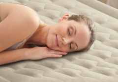 Nafukovací postel Intex Ultra Plush